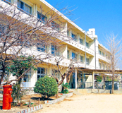 �L�c���w�Z