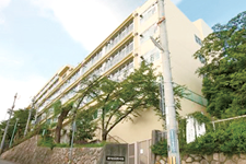 市立長峰中学校