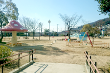 鶴甲公園